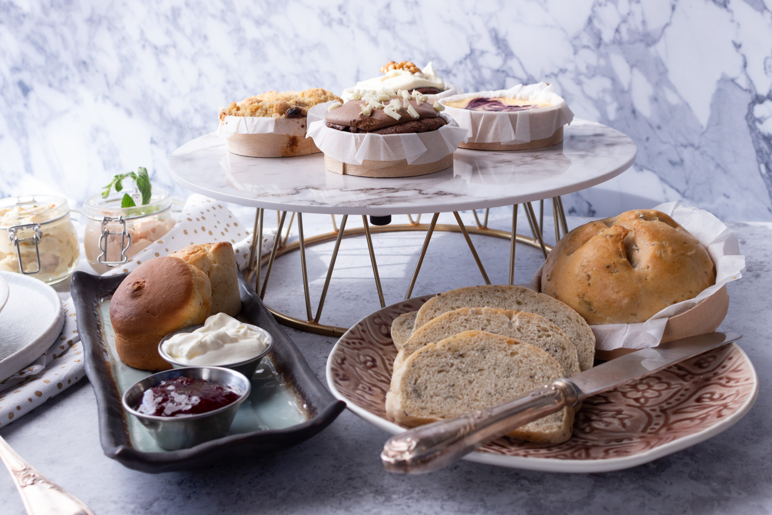 High Tea Deluxe 03 04.03.2021 (Fles&Mes)